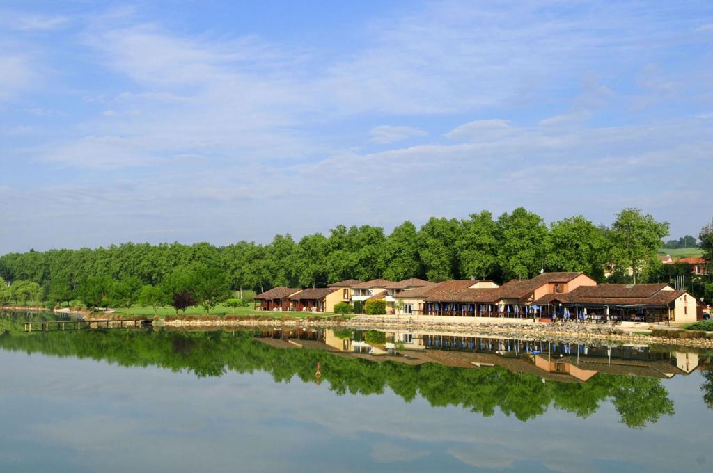 Village Club Mileade Samatan Buitenkant foto