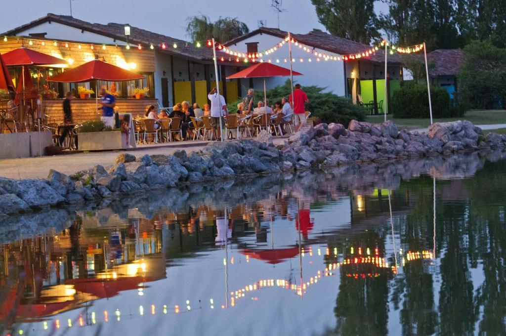 Village Club Mileade Samatan Buitenkant foto